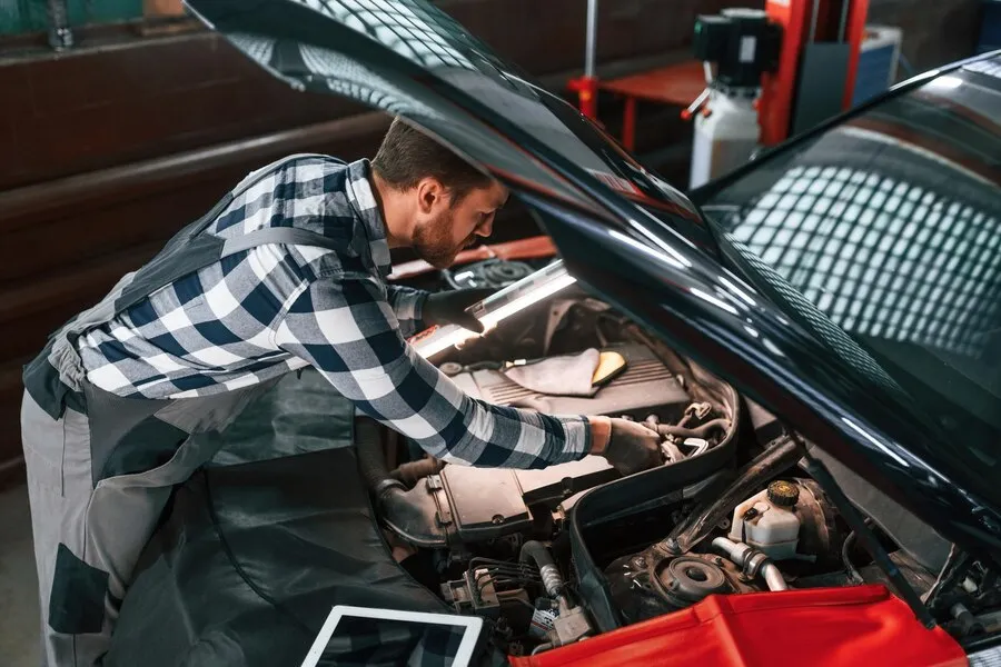 The Importance of Regular Maintenance at an Experienced Auto Repair Service
