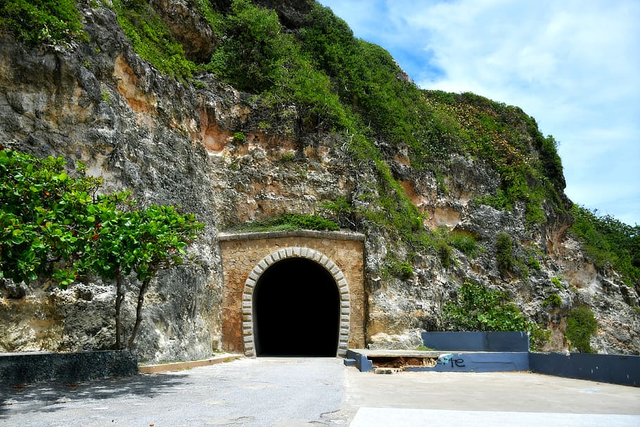 Visit Guajataca Tunnel