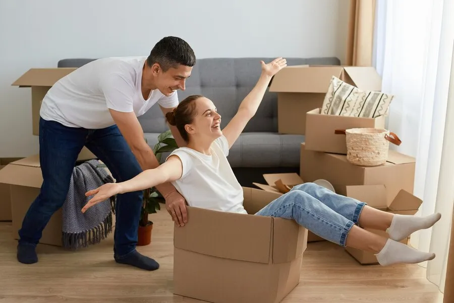 Moving Day Survival Kit: Must-Have Items for a Successful Move