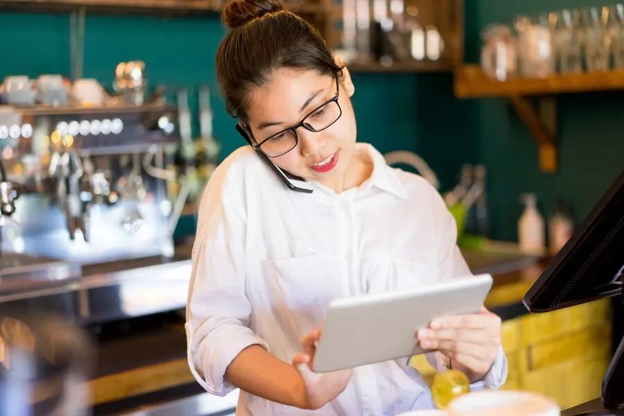 Waitress Economic Indicator