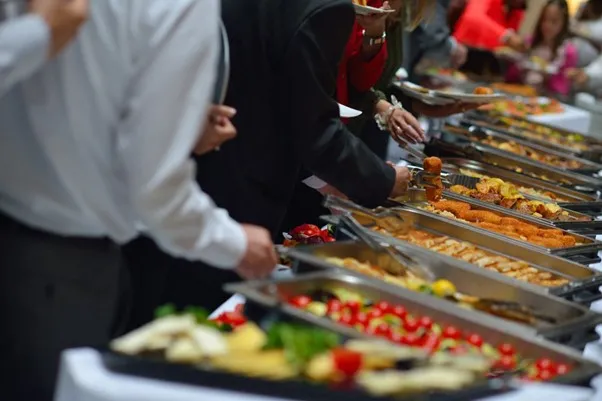 Exploring the Benefits of Choosing Local Catering for Your Corporate Event