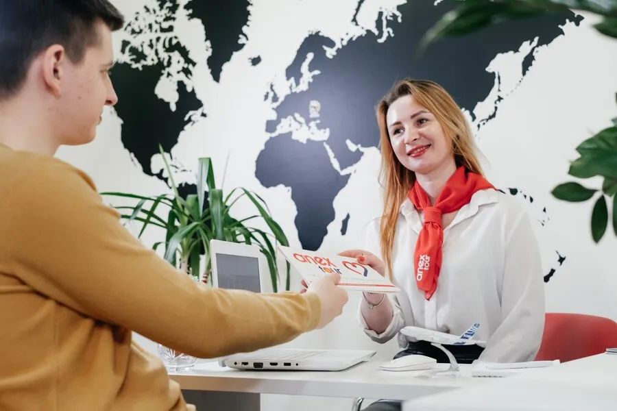 The Benefits of Partnering with a Global Hiring Agency for Your Business